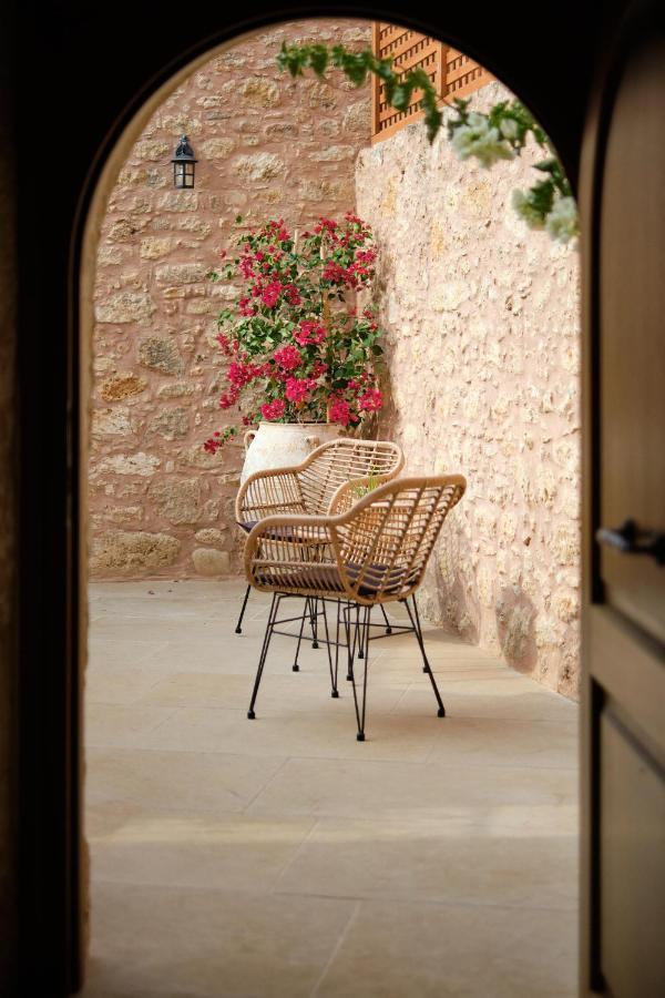 Wild Violet Villa: An Old Vision Of Luxury Melidhonion  Bagian luar foto
